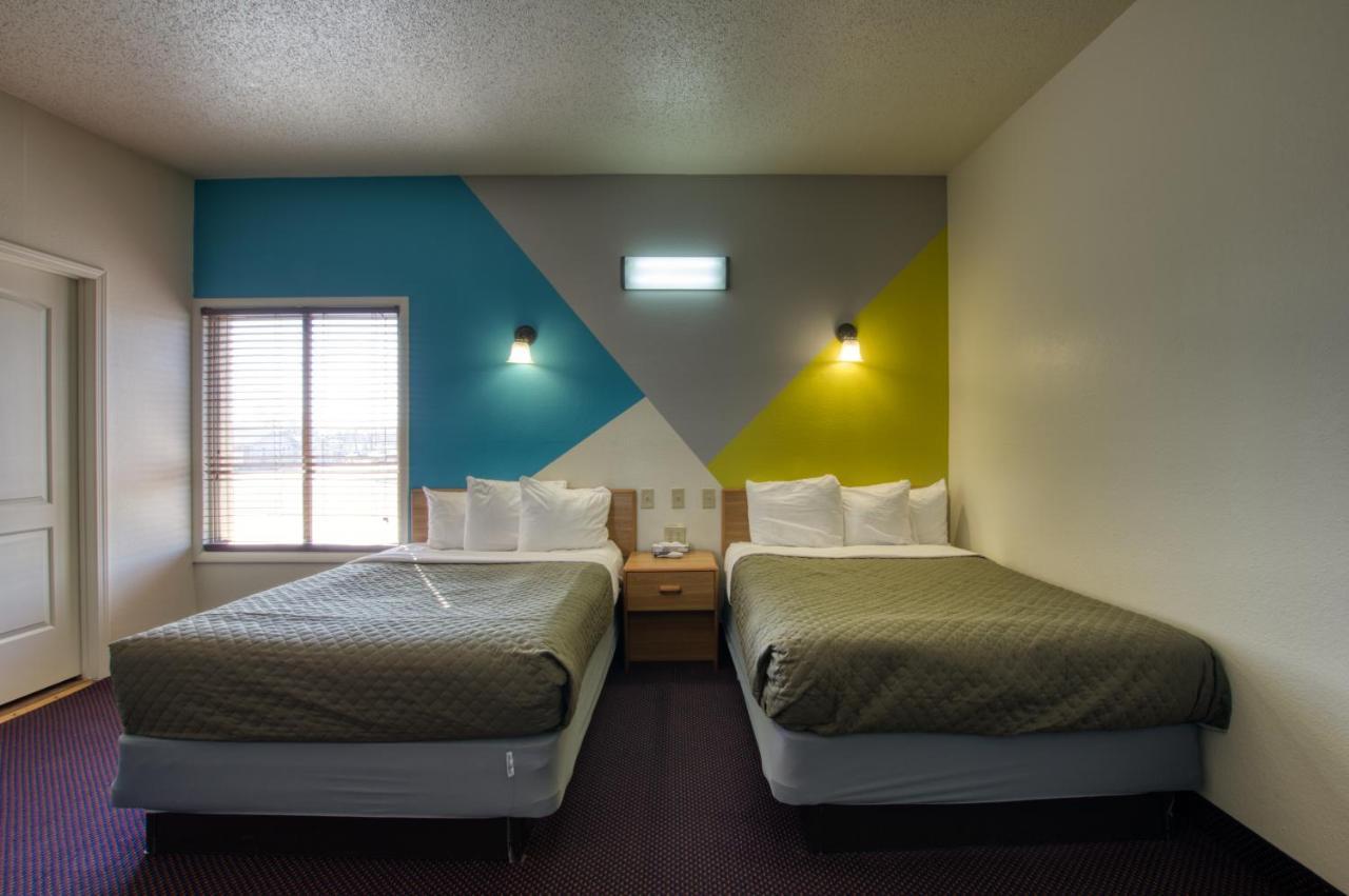 Western Motel Shamrock Exterior photo