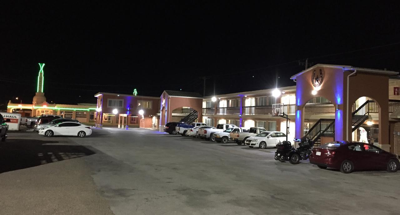 Western Motel Shamrock Exterior photo